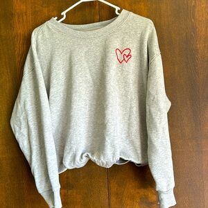 🔥Gray sweatshirt with heart